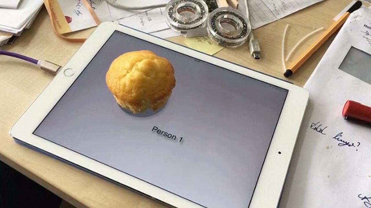 世紀の発見！ iPadのタッチ画面でマフィンの識別に成功