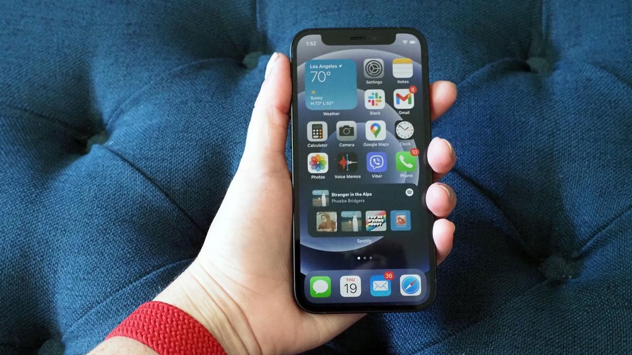 iPhone 12 miniに生産減の報道…人気ないの？