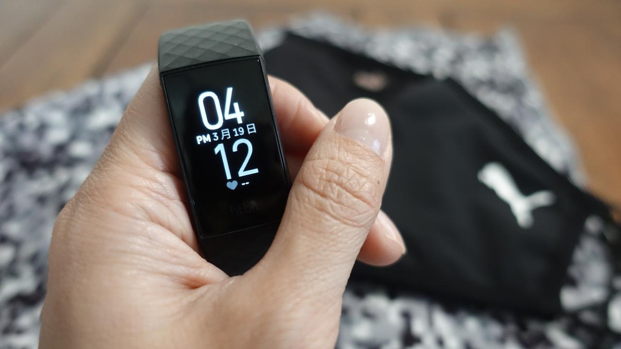 手首で｢ピピッ｣と支払えるってすごく楽！ Suica対応｢Fitbit Charge4｣体験記
