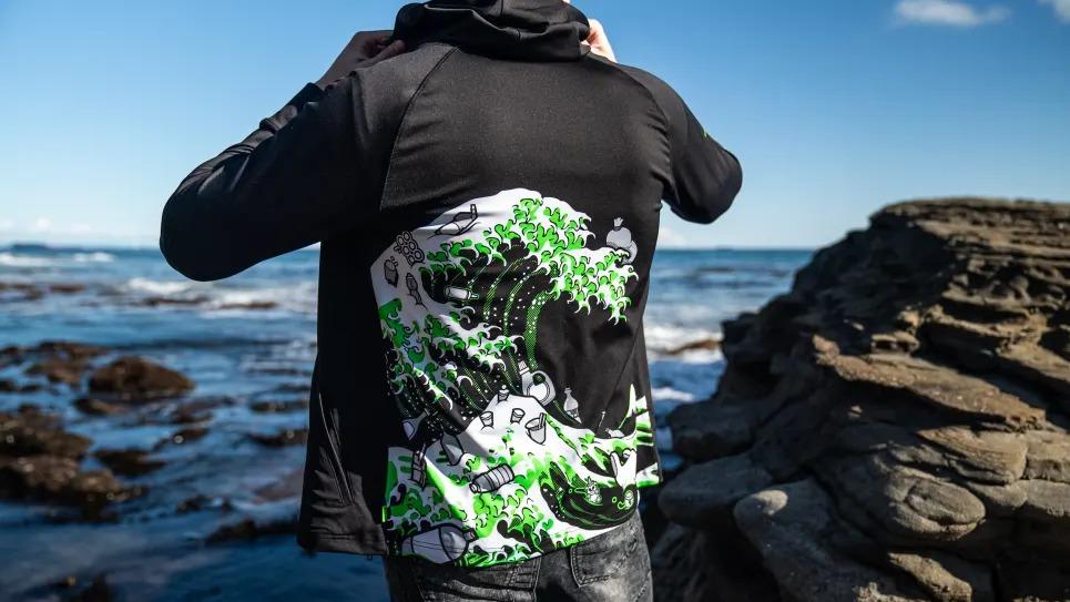 Razer、葛飾北斎の『波』をモチーフにした新アパレルを発表