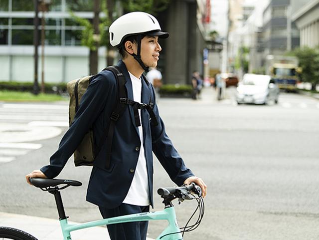 カメレオン キャンバス 春の新生活。自転車ヘルメットは忘れずに | ギズモード・ジャパン