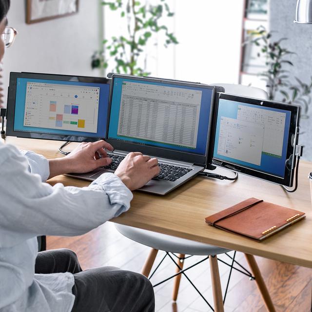 ノートパソコンとモニター②写メ追加