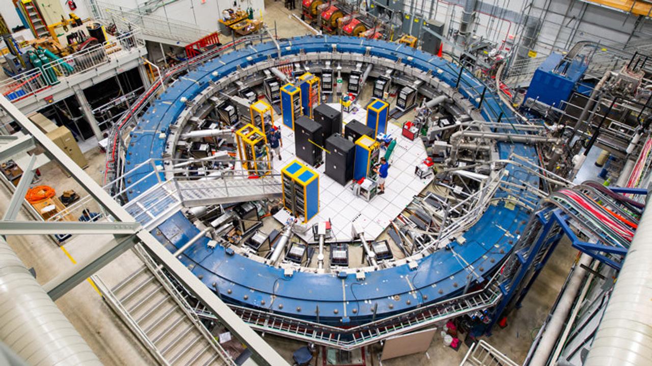 素粒子ミューオンの｢g因子｣値を求めた最新の実験結果が明らかに。そして物理学の謎はさらに深まった