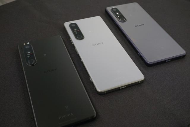 Xperia_1_III_h