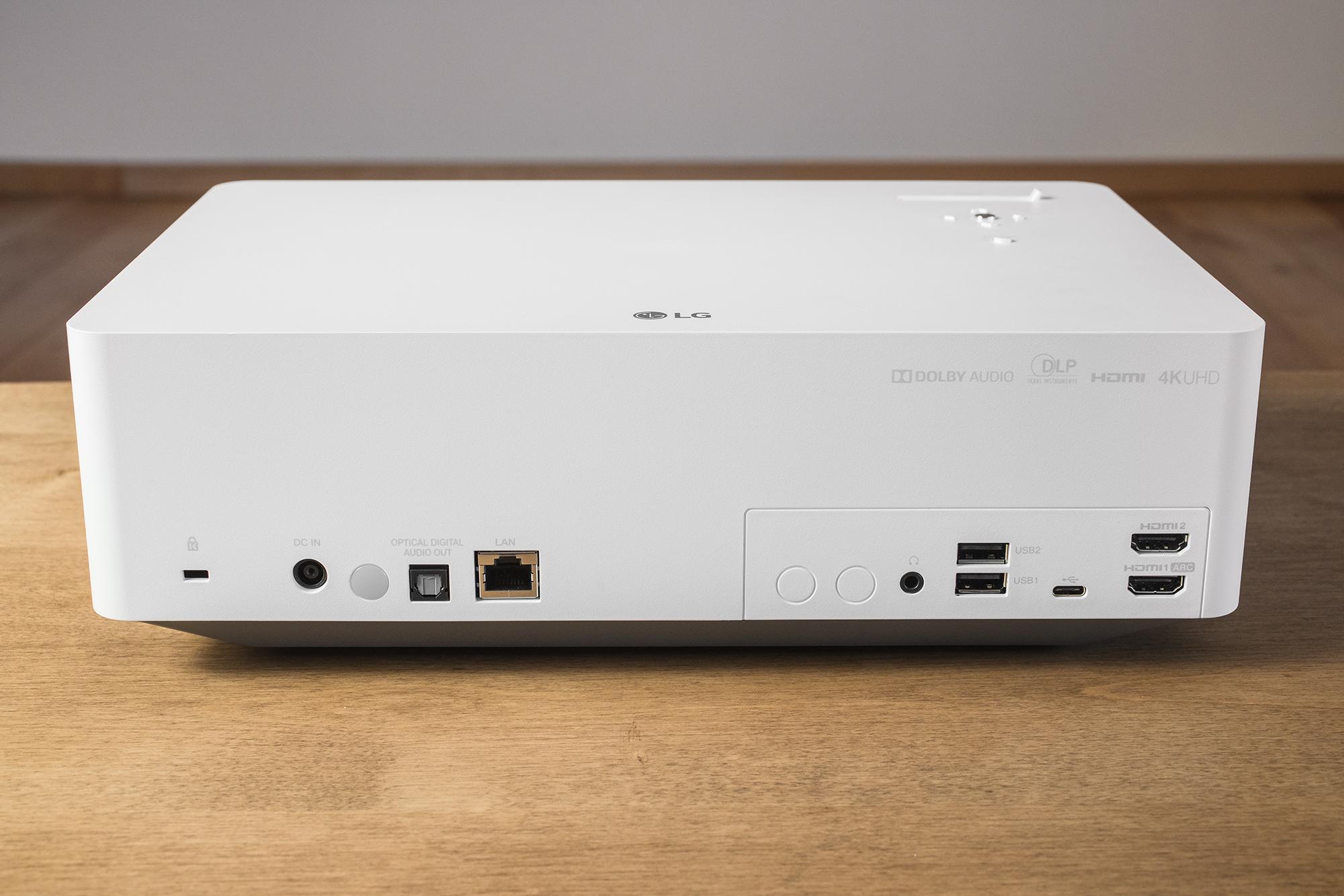 4K LEDプロジェクター HU70LS ホワイト 要修理品