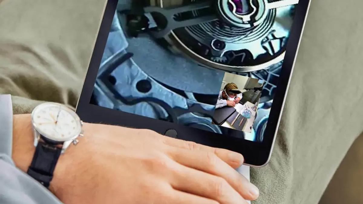 時計ブランドIWCが時計職人用のデジタルルーペを開発 | ギズモード 