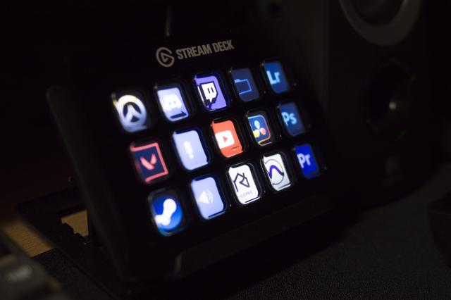 置くショートカットキー｢STREAM DECK｣を使い始めたら、PCの作業効率が