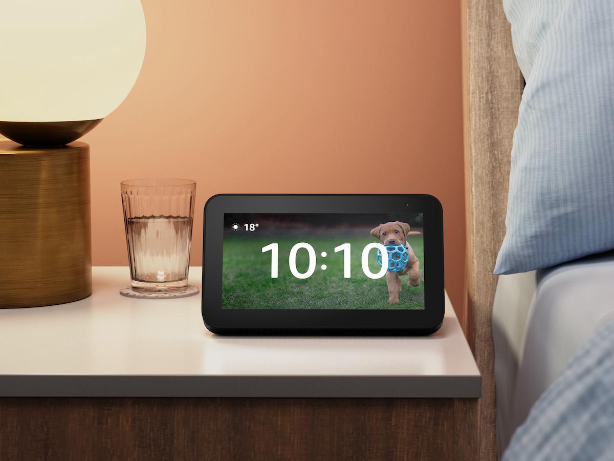 コンパクトな新型Echo Show 5はカメラ性能がアップ | ギズモード・ジャパン