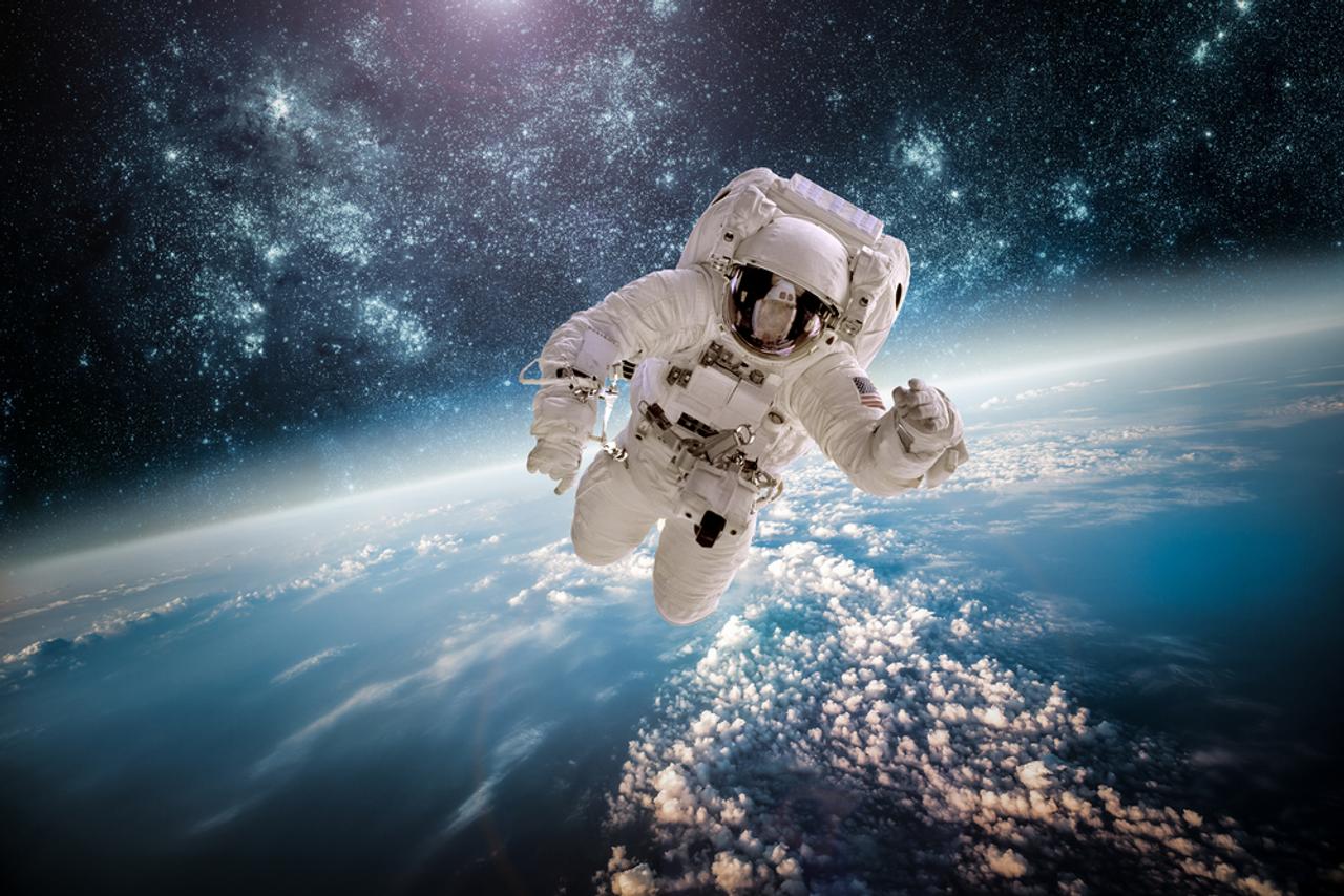 ロシアがトム クルーズよりも先に宇宙で映画を撮るらしい 冷戦時代の宇宙戦争が再び ギズモード ジャパン