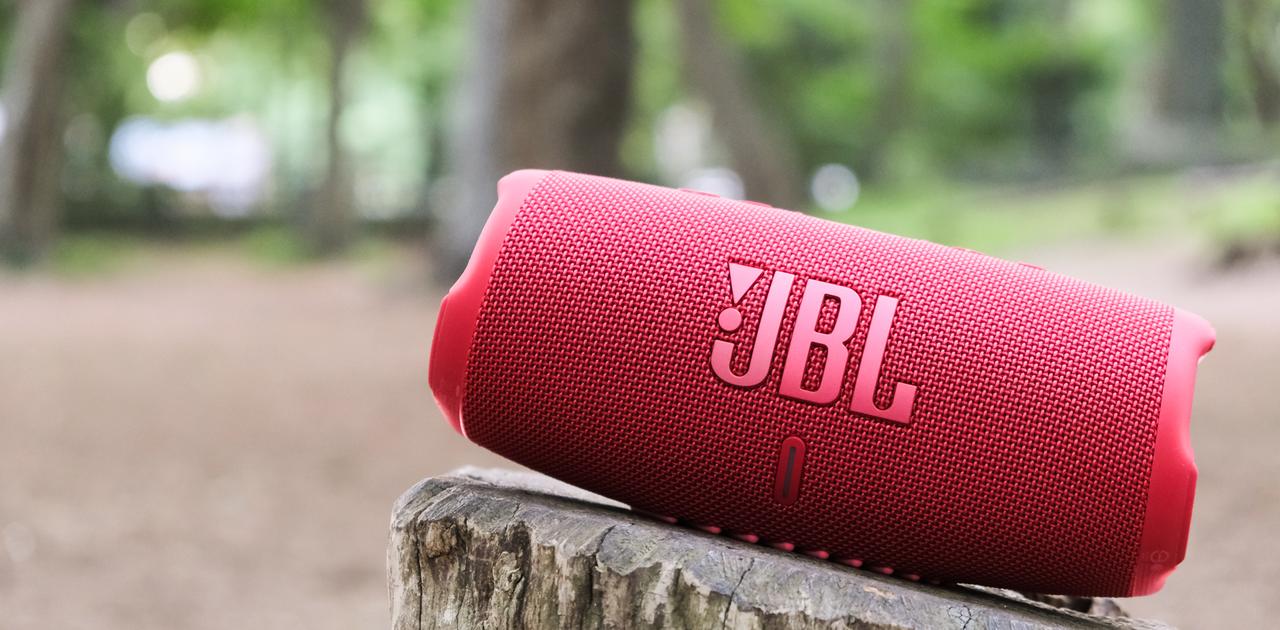 アウトドアスピーカーって外で楽しむものだと思ってた。JBL｢CHARGE 5