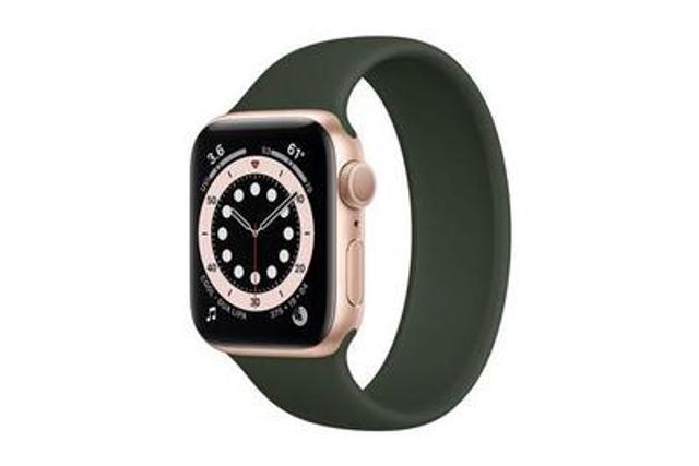 210526wirecutterAppleWatch3