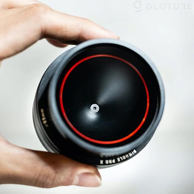 レトロな味わいのピンホールレンズにズーム機構がつきました 