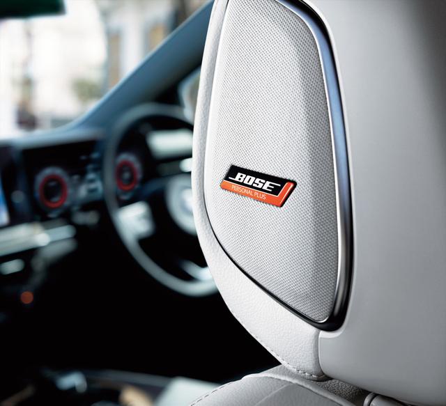 013-NOTEAURA_image_interior_BOSEpersonalplussoundsystem_R