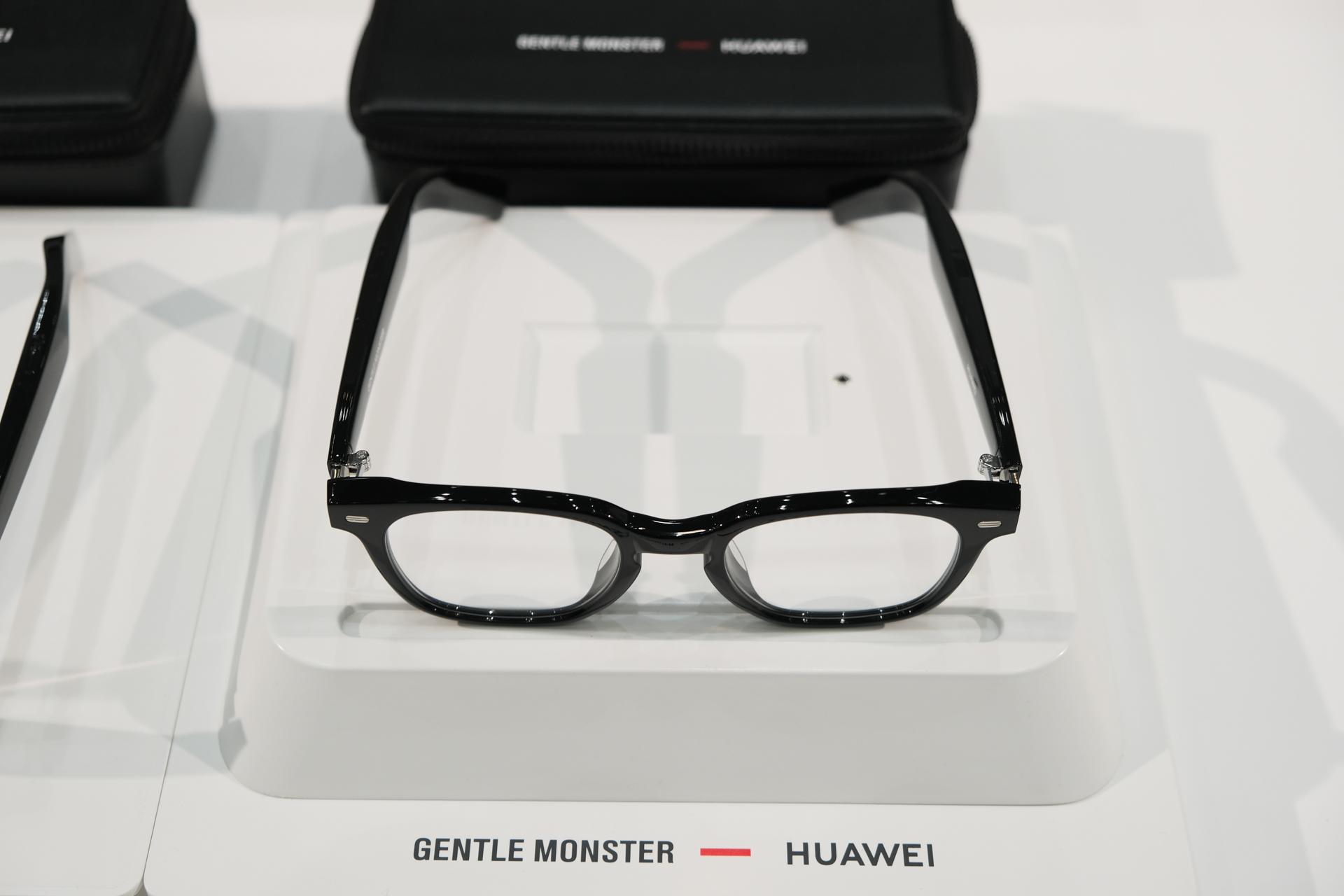 スピーカー搭載のスマートグラス｢HUAWEI×GENTLE MONSTER Eyewear II