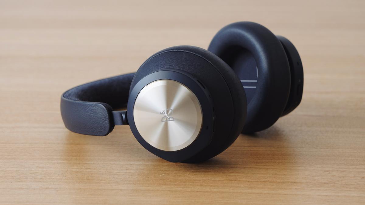音楽、ゲーム、仕事用のヘッドホンを1台運用に！って考えると「Beoplay