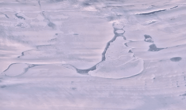 南極にある巨大な湖がほんの数日のうちに排水、2000億ガロンの水が消えました