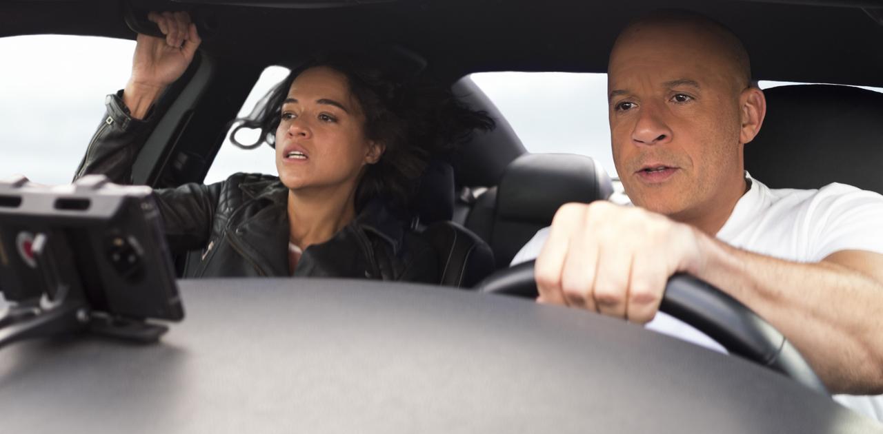 スゴいのは宇宙に行ったことだけじゃない ワイルド スピード ジェットブレイク ネタバレぎりぎりレビュー ギズモード ジャパン スゴいのは宇宙に行ったことだけじゃない ワイルド スピード ジェットブレイク ネタバレぎりぎりレビュー ギズモード ジャパン