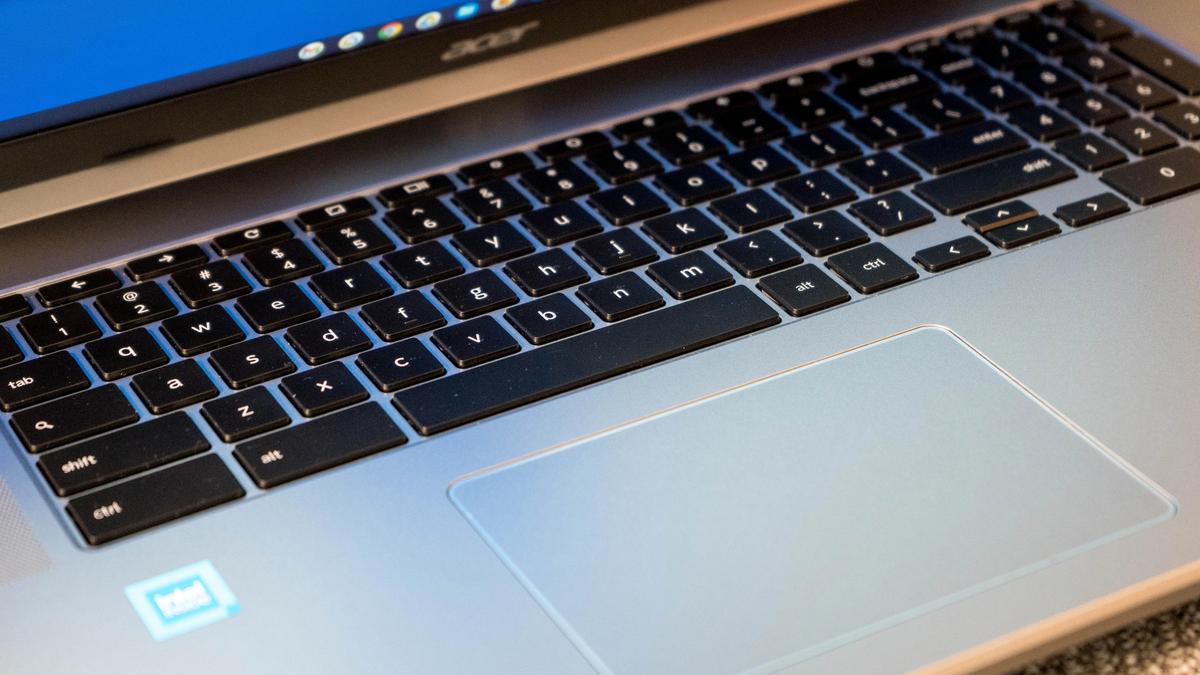 Acer Chromebook 317レビュー：世界初17インチChromebook、でもその 