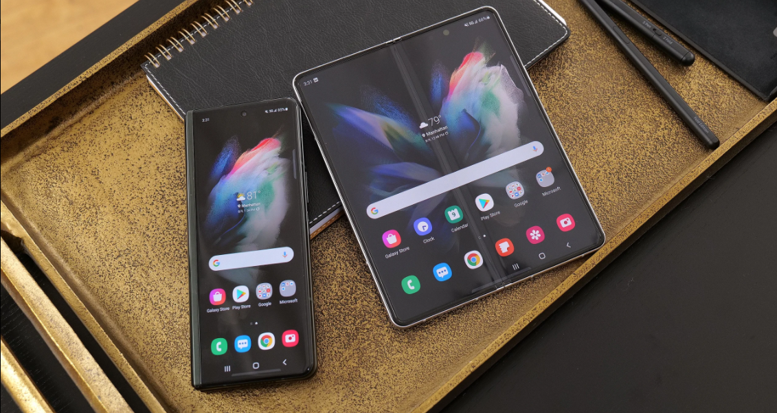 三度目の正直 サムスンからgalaxy Z Fold3 5g ついに出たー ギズモード ジャパン