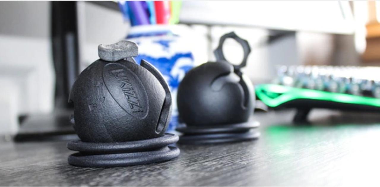 手持ち無沙汰解消に 球体迷路型フィジェット Lukizzi Maze Ball ギズモード ジャパン