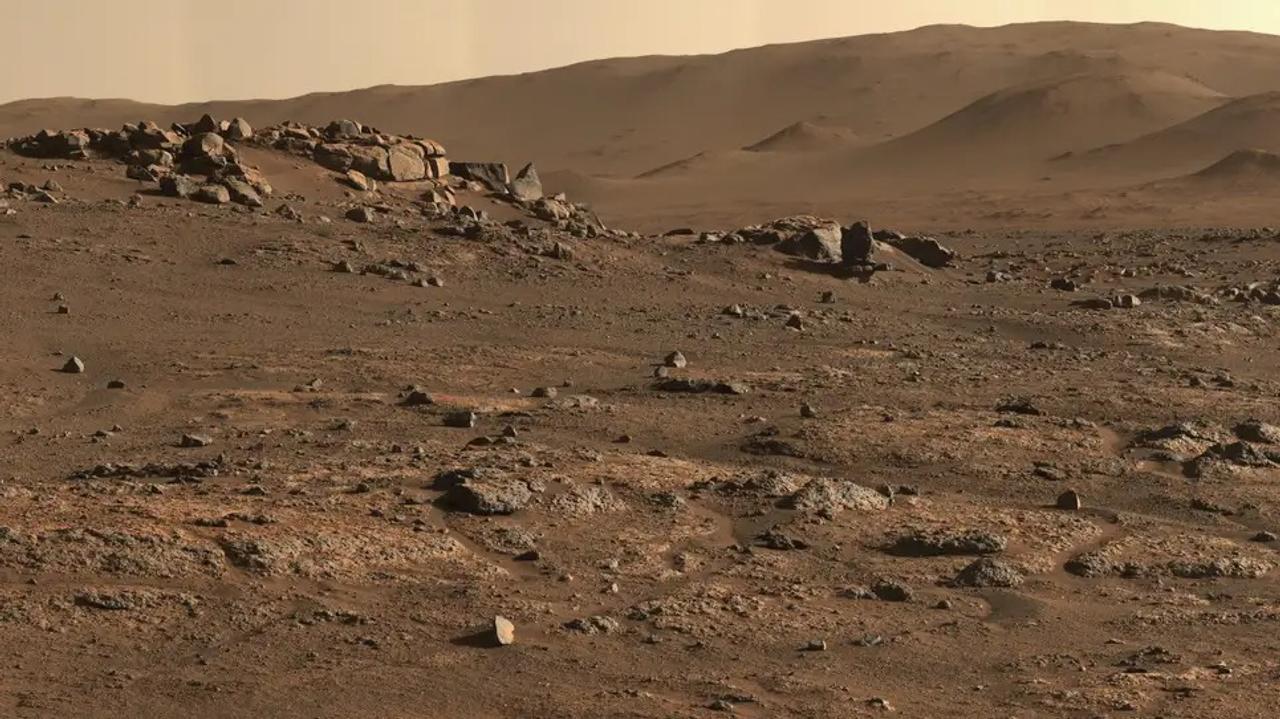 火星探査車パーサヴィアランスのサンプル採取失敗を受けて、NASAが次のサンプリング地点を示す