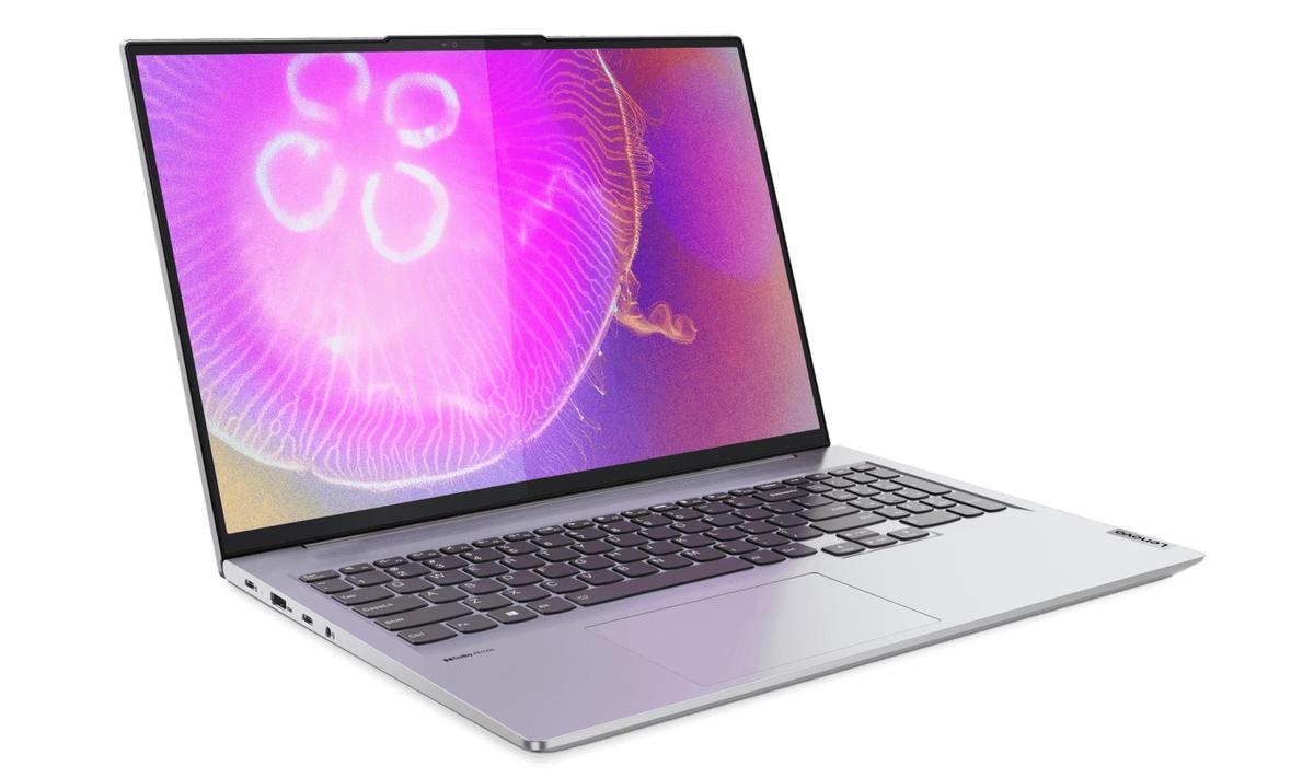 RTX3050を積んでいるとは思えないスタイリッシュノート「Yoga Slim 7 