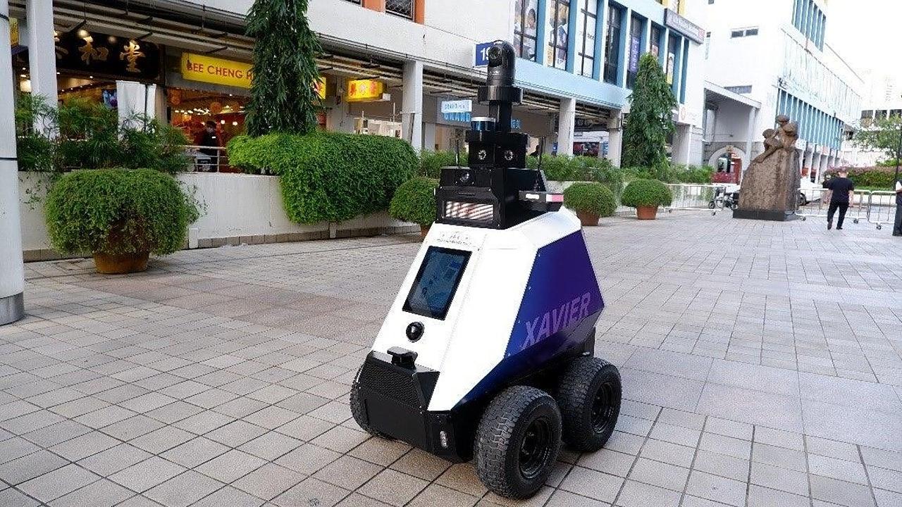 さすがシンガポール…ついにパトロールはロボットにお任せへ