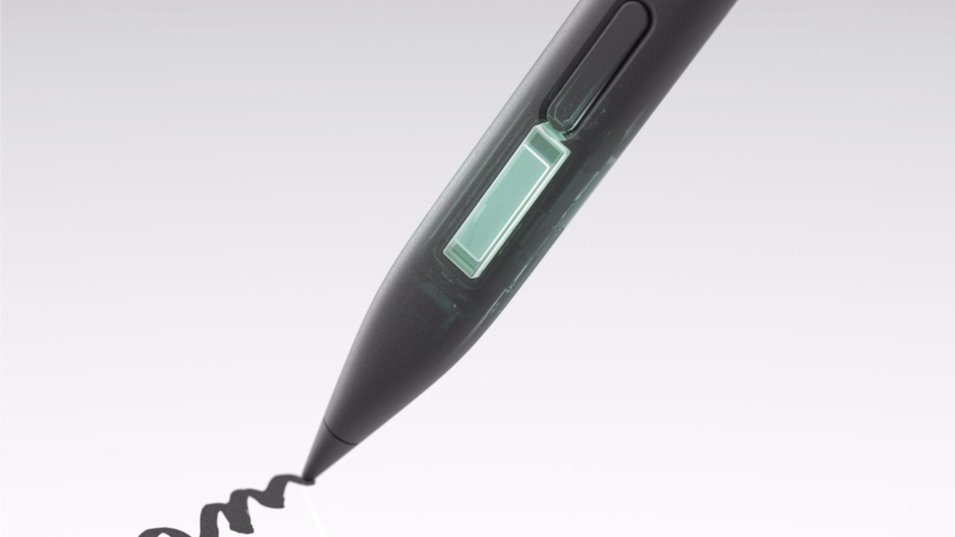 ペン先の硬さも感じとれそうなハプティクス入り｢Surface Slim Pen 2