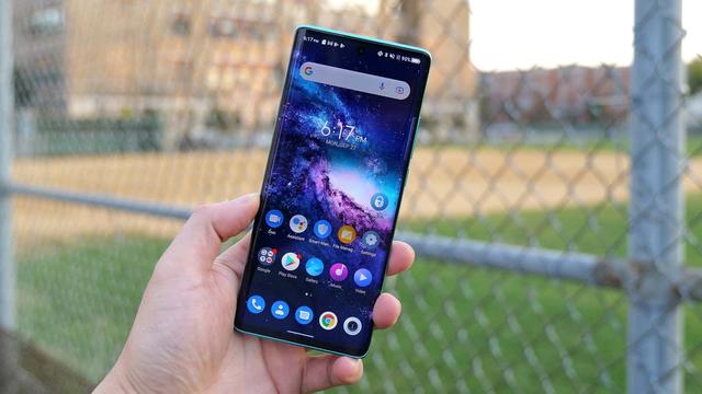 211004_tcl20pro5g14