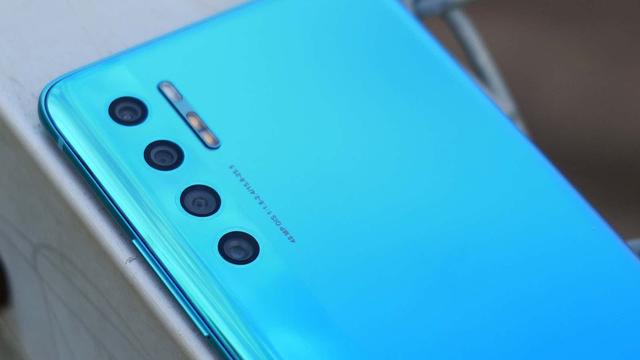 211004_tcl20pro5g4