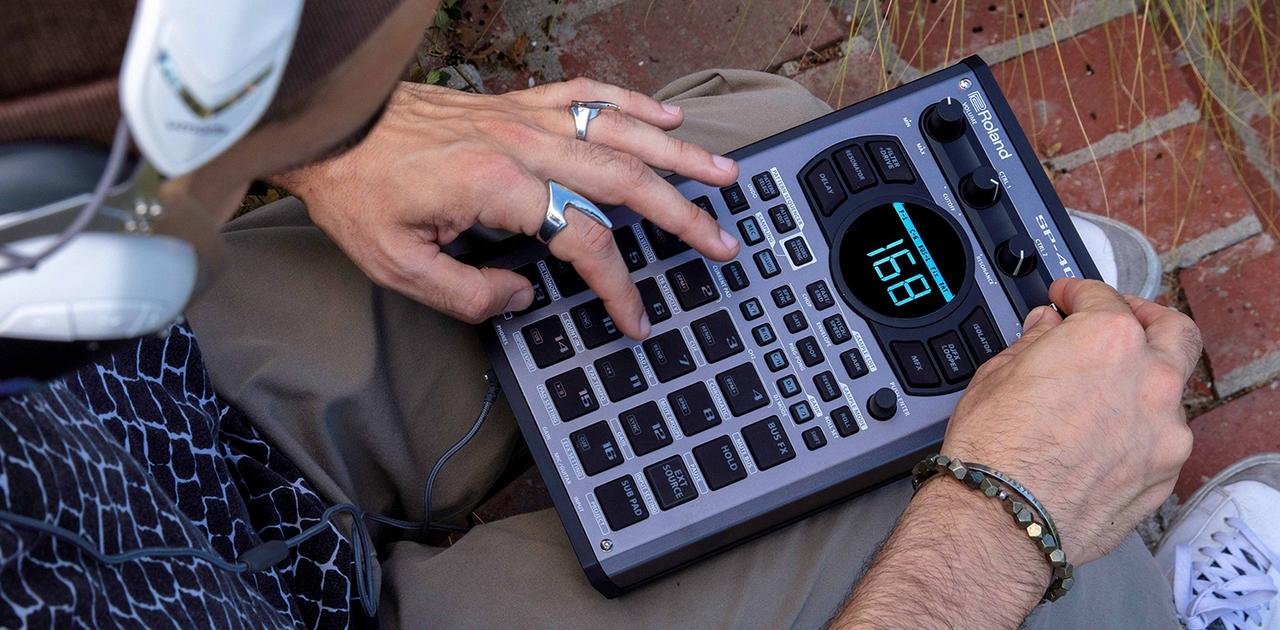 サンプラーの名機が進化！ ローランドから｢SP-404MKII｣が登場  