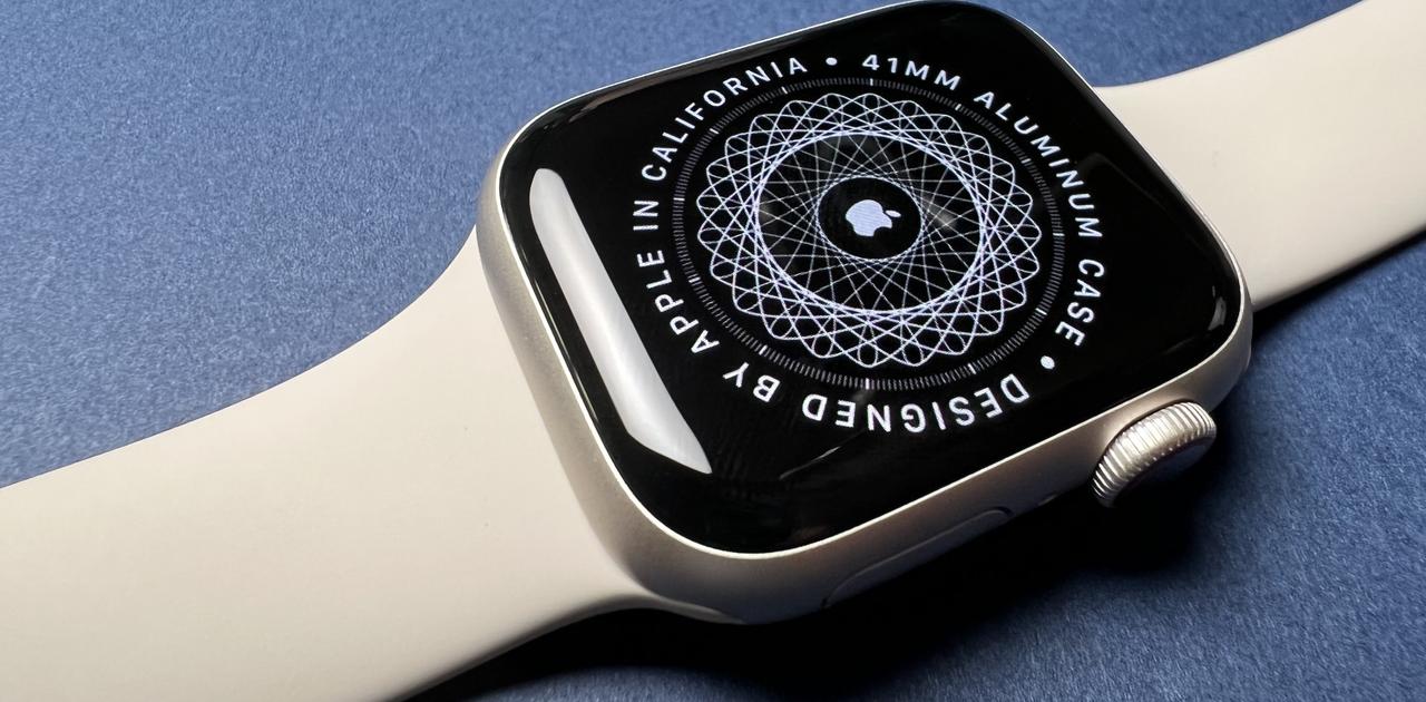 Apple Watch のも series7 41mm 普通に使えますが裏面ヒビ有