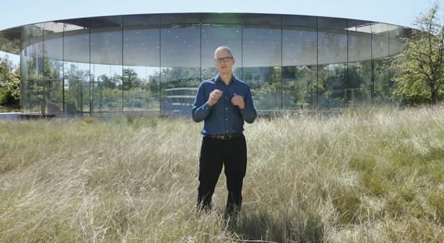 これもエコロジー。Apple本社の草むらが話題 #AppleEvent | ギズモード