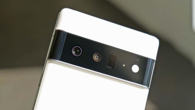 211019_pixel6both4