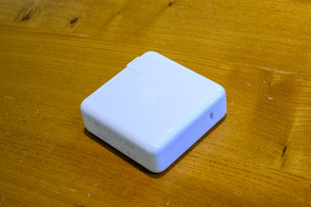 211026macbookpro-15