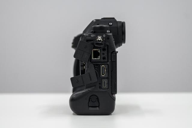 211028Z9-05