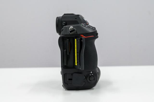 211028Z9-06