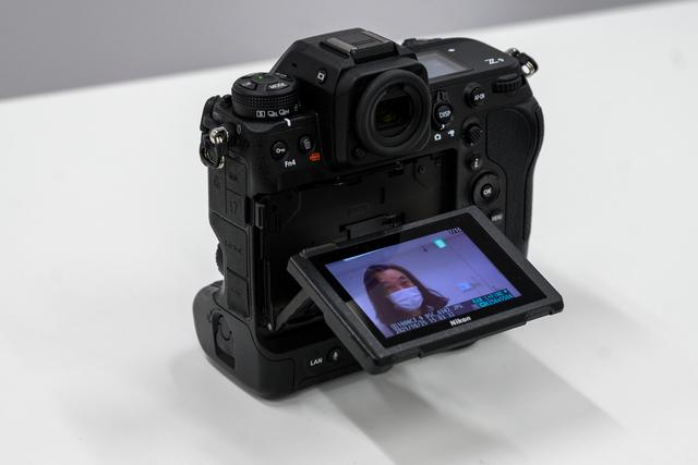 211028Z9-14