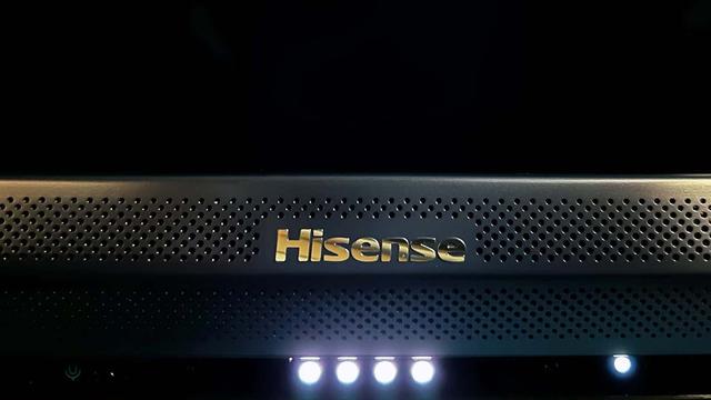 211026_hisenseU9DGrev7