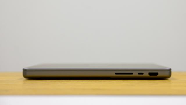 211028m1pro-06
