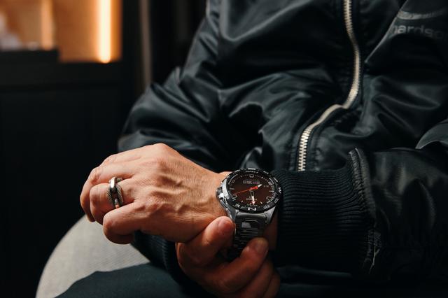 先行発売中のTissot（ティソ）T-Touch Connect Solarの｢時計感｣が 