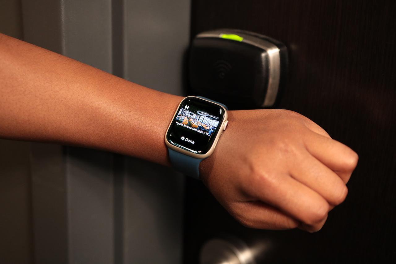 iPhoneやApple Watchがホテルの鍵に。ハイアット ホテルで始まります