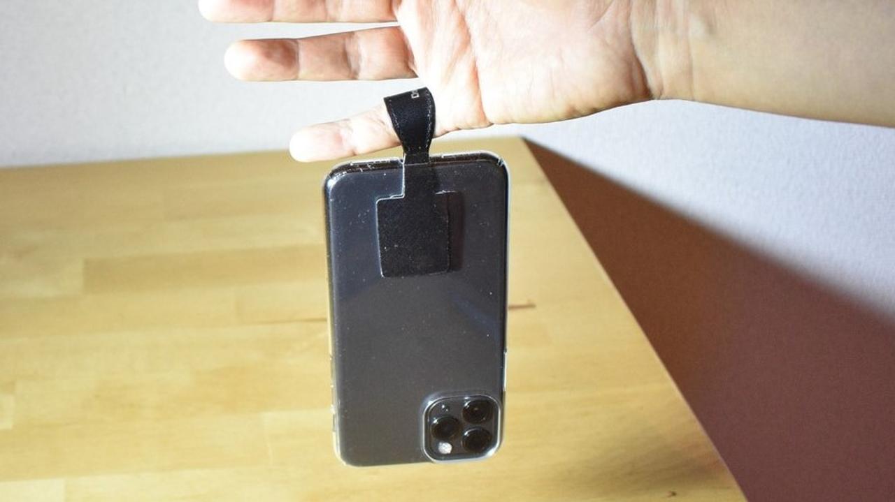 スマホリングの新しいスタイルを提案！ ｢SYANTO V-ring｣を試してみた