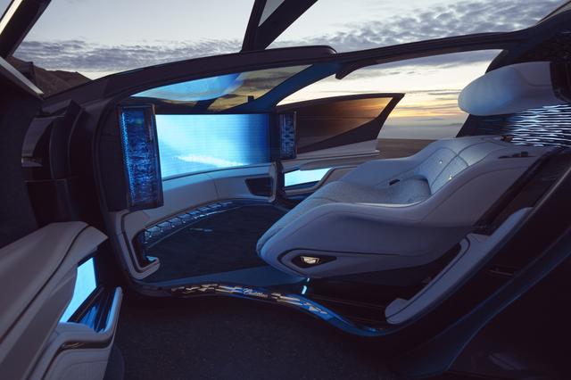 Cadillac-Halo-Concept-InnerSpace-019