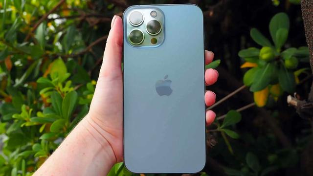 20211004iphone2tb