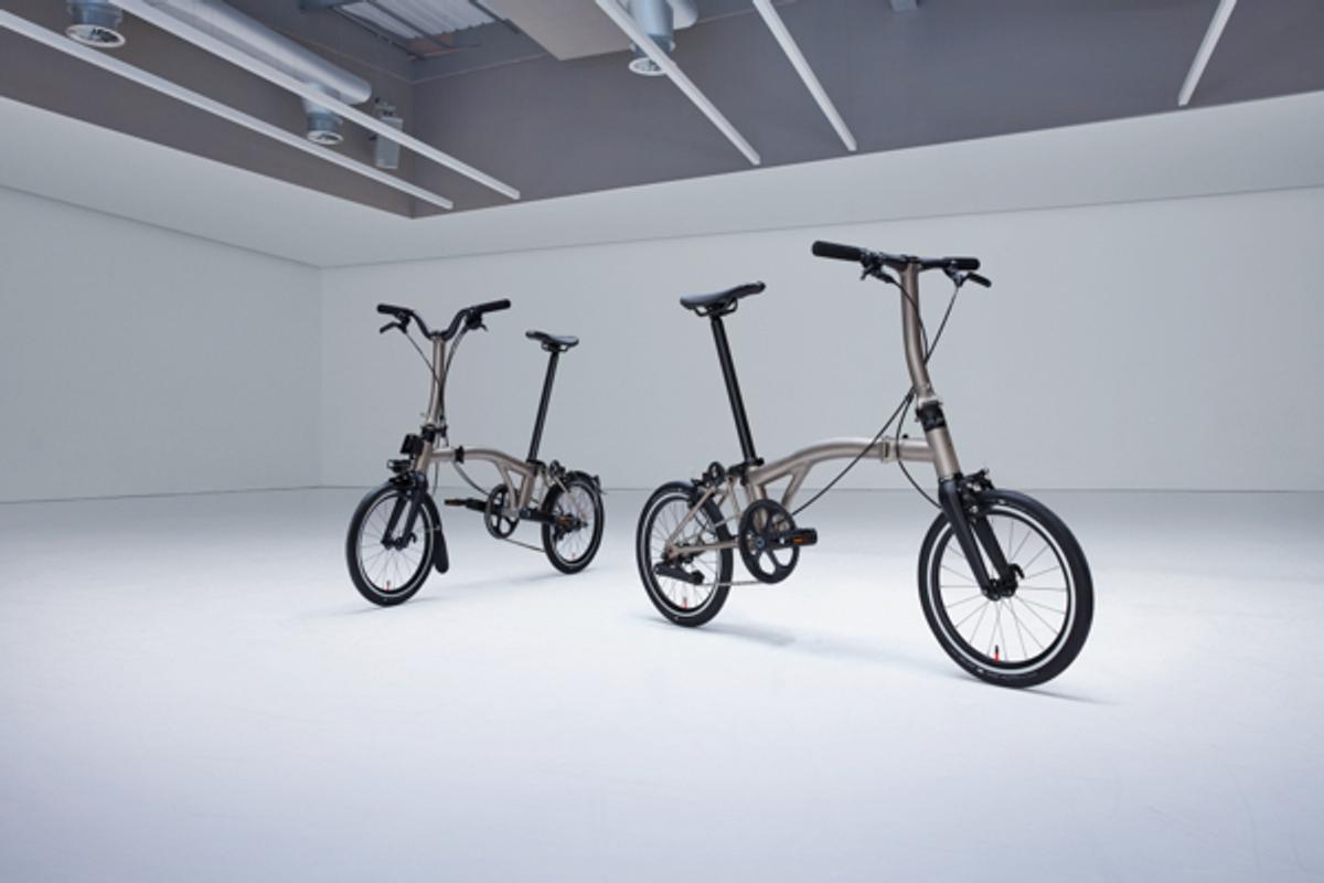 折り畳み自転車なのに7.45kg！チタンフレームのブロンプトン 