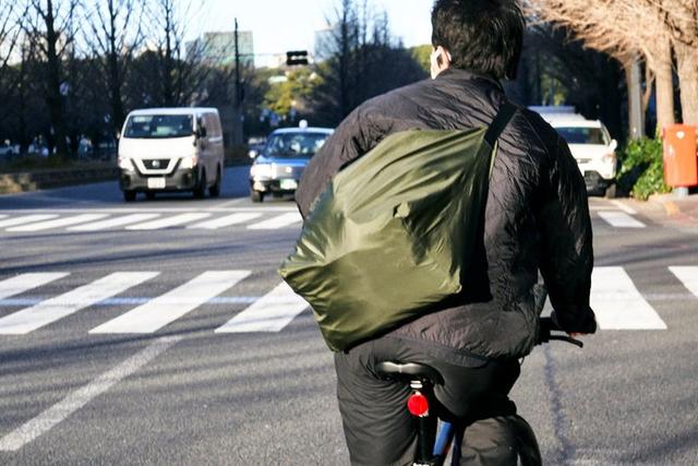 雨の日 バッグ セール 自転車