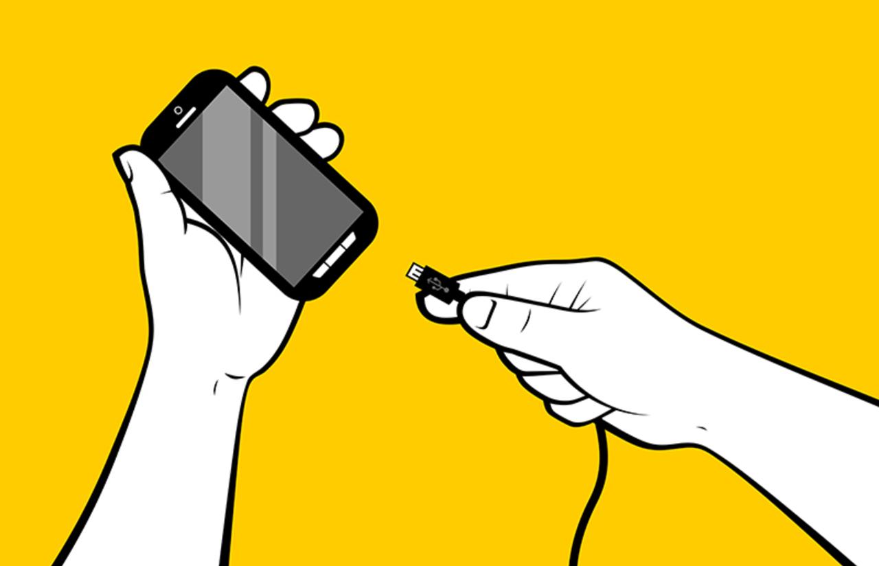 ｢スマートフォンを充電し続けるとバッテリーが劣化する｣は迷信か？