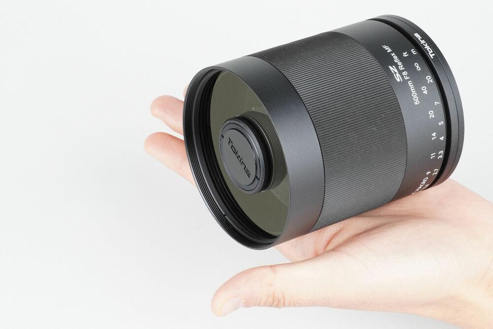 カメラ レンズ(単焦点) 手のひらサイズで500mm。望遠ミラーレンズの名機がデジタル時代 