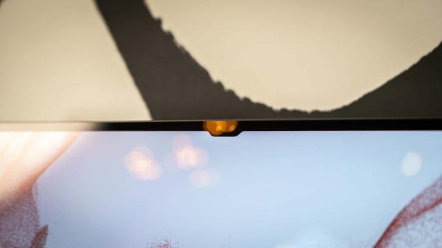 14インチ超えの巨大タブレット・Galaxy Tab S8 UltraはiPad Pro 14インチ超えの巨大タブレット・Galaxy Tab S8 UltraはiPad Pro